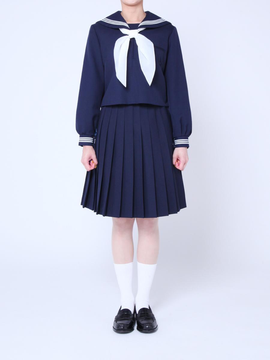 学生服